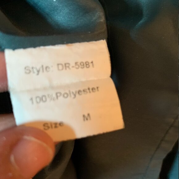 PINK MARTINI - Green dress - flair sleeves - midi lengh - medium - Picture 12 of 14